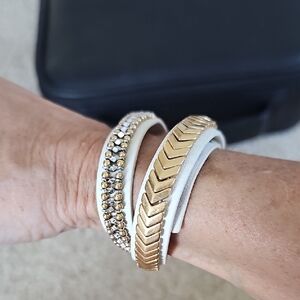 Elegant Gold and White Bracelet Set